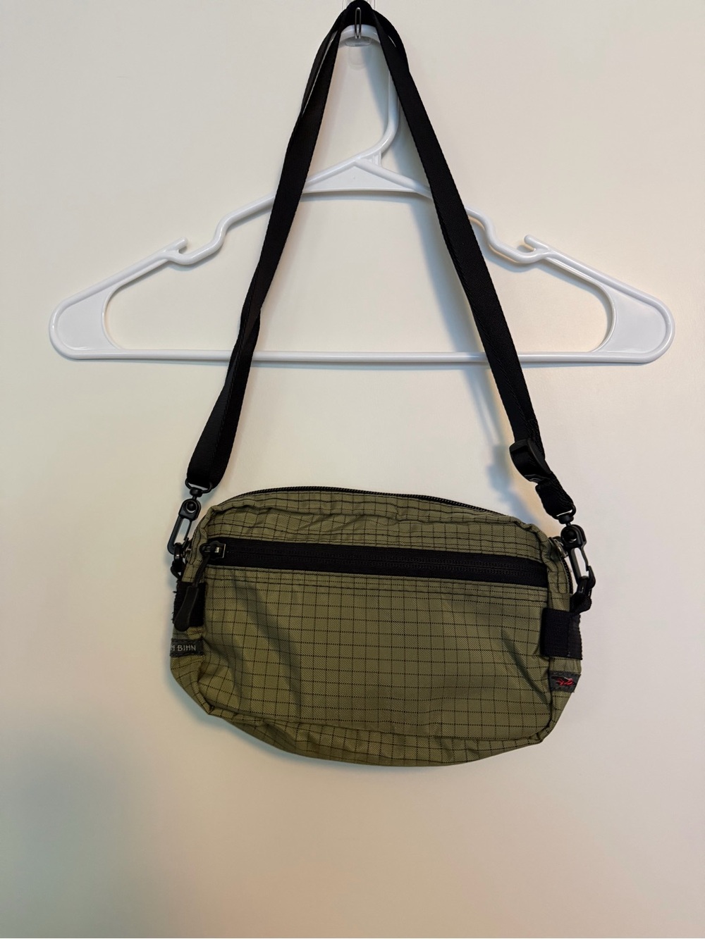 Tom Bihn crossbody